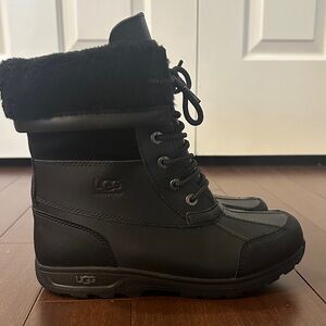 UGG Kids Black Lace-Up Boots